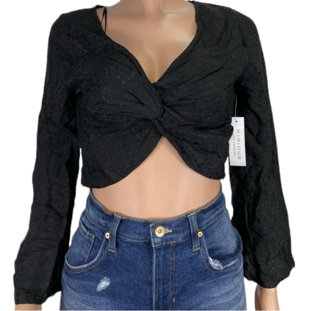 Kirious NWT Women’s Bell Sleeve Satin Twist Front Crop Top Blouse  Sz M‎
